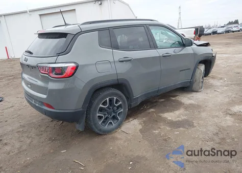 2019 Jeep Compass Upland Edition 4X4 z USA, uszkodzony, nr VIN 3C4NJDAB3KT723860